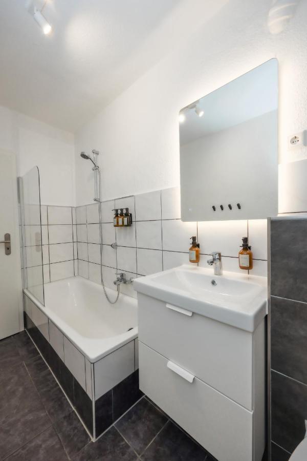 80Qm Luxurioese Designerwohnung Im Herzen Bochums エクステリア 写真